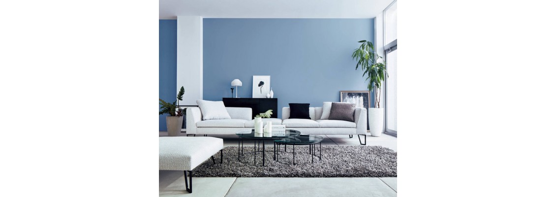 10 Decoration design of quiet blue living room